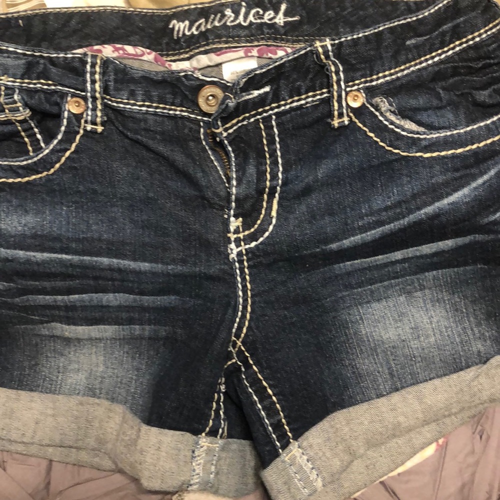 Maurice’s Jean shorts. 98%cotton 2%spandex